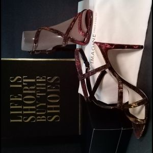 Imagine Vince Camuto size 9.5 crimson gold shoes